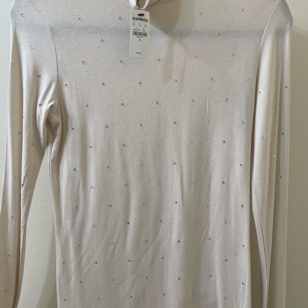 Express Cream Long Sleeve Top